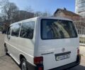 Білий Фольксваген Transporter, об'ємом двигуна 2.5 л та пробігом 310 тис. км за 8000 $, фото 2 на Automoto.ua