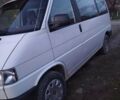 Білий Фольксваген Transporter, об'ємом двигуна 2.5 л та пробігом 380 тис. км за 5400 $, фото 1 на Automoto.ua