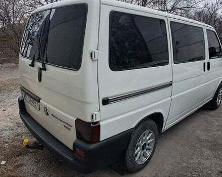 Белый Фольксваген Transporter, объемом двигателя 2.5 л и пробегом 366 тыс. км за 8500 $, фото 2 на Automoto.ua