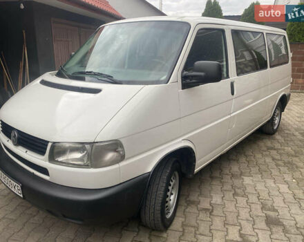 Белый Фольксваген Transporter, объемом двигателя 2.46 л и пробегом 320 тыс. км за 7700 $, фото 1 на Automoto.ua