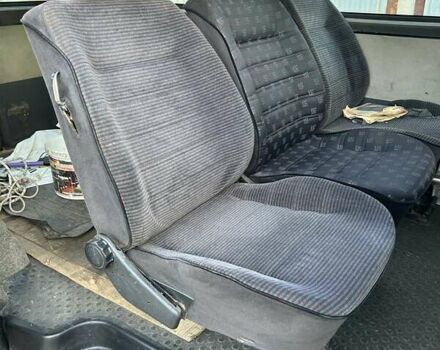 Білий Фольксваген Transporter, об'ємом двигуна 2.5 л та пробігом 380 тис. км за 6800 $, фото 9 на Automoto.ua