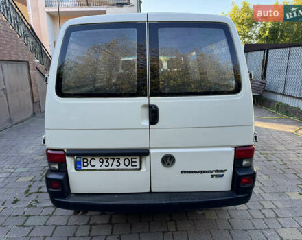 Білий Фольксваген Transporter, об'ємом двигуна 2.5 л та пробігом 467 тис. км за 6500 $, фото 4 на Automoto.ua