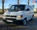 Білий Фольксваген Transporter, об'ємом двигуна 2.5 л та пробігом 400 тис. км за 5899 $, фото 1 на Automoto.ua