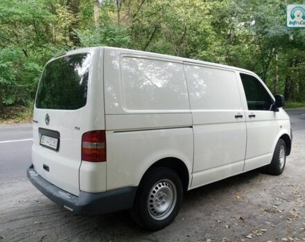 Белый Фольксваген Transporter, объемом двигателя 1.9 л и пробегом 380 тыс. км за 5800 $, фото 1 на Automoto.ua