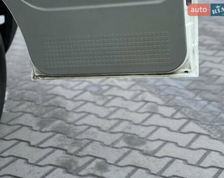 Белый Фольксваген Transporter, объемом двигателя 2.5 л и пробегом 250 тыс. км за 5999 $, фото 10 на Automoto.ua