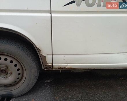 Белый Фольксваген Transporter, объемом двигателя 2.5 л и пробегом 487 тыс. км за 4999 $, фото 6 на Automoto.ua