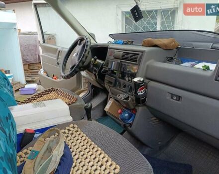 Білий Фольксваген Transporter, об'ємом двигуна 2.5 л та пробігом 459 тис. км за 5300 $, фото 18 на Automoto.ua