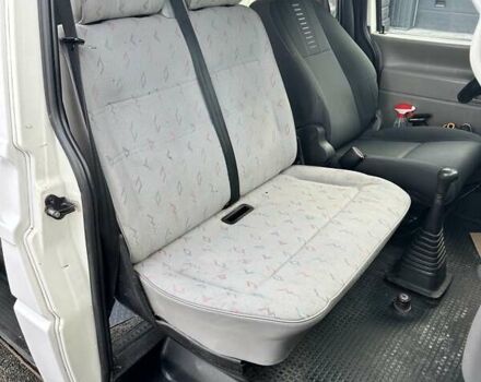 Білий Фольксваген Transporter, об'ємом двигуна 2.5 л та пробігом 300 тис. км за 5200 $, фото 20 на Automoto.ua