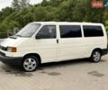 Белый Фольксваген Transporter, объемом двигателя 2.46 л и пробегом 300 тыс. км за 5000 $, фото 1 на Automoto.ua