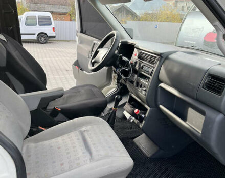 Белый Фольксваген Transporter, объемом двигателя 2.46 л и пробегом 453 тыс. км за 7200 $, фото 7 на Automoto.ua