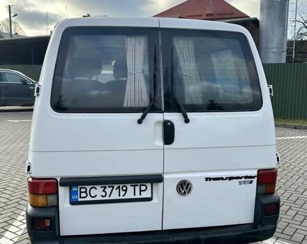 Білий Фольксваген Transporter, об'ємом двигуна 2.5 л та пробігом 300 тис. км за 5200 $, фото 7 на Automoto.ua