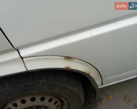 Белый Фольксваген Transporter, объемом двигателя 2.5 л и пробегом 487 тыс. км за 4999 $, фото 1 на Automoto.ua