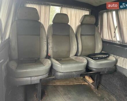 Белый Фольксваген Transporter, объемом двигателя 2.5 л и пробегом 510 тыс. км за 5000 $, фото 27 на Automoto.ua