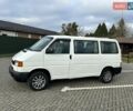 Білий Фольксваген Transporter, об'ємом двигуна 2.5 л та пробігом 300 тис. км за 5200 $, фото 2 на Automoto.ua