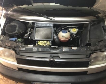 Білий Фольксваген Transporter, об'ємом двигуна 2.5 л та пробігом 421 тис. км за 5864 $, фото 9 на Automoto.ua