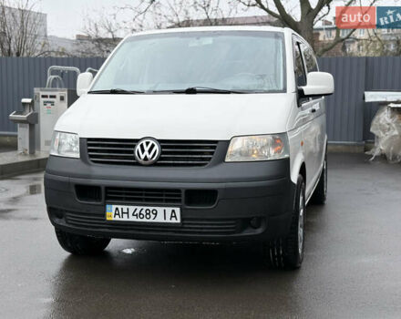 Белый Фольксваген Transporter, объемом двигателя 1.9 л и пробегом 300 тыс. км за 7700 $, фото 3 на Automoto.ua