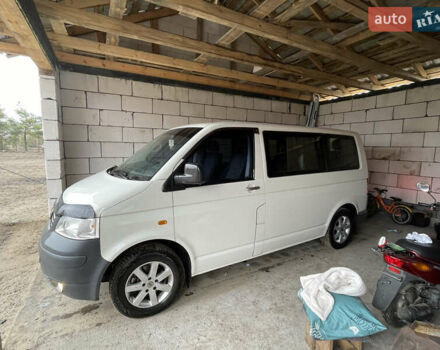 Білий Фольксваген Transporter, об'ємом двигуна 1.9 л та пробігом 272 тис. км за 7500 $, фото 2 на Automoto.ua