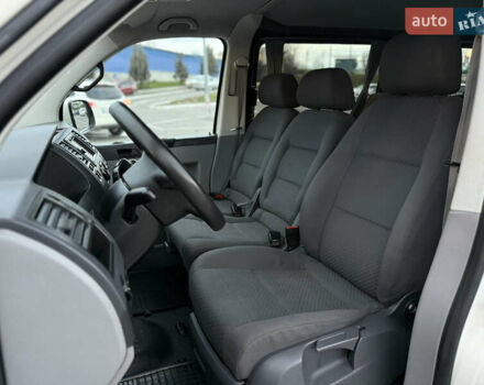 Белый Фольксваген Transporter, объемом двигателя 2.5 л и пробегом 270 тыс. км за 9800 $, фото 11 на Automoto.ua