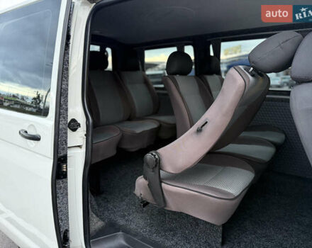 Белый Фольксваген Transporter, объемом двигателя 2.5 л и пробегом 270 тыс. км за 9800 $, фото 24 на Automoto.ua