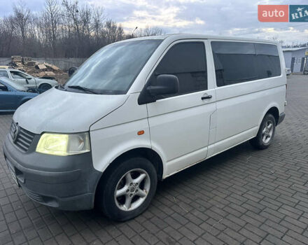 Белый Фольксваген Transporter, объемом двигателя 2.46 л и пробегом 460 тыс. км за 3900 $, фото 1 на Automoto.ua