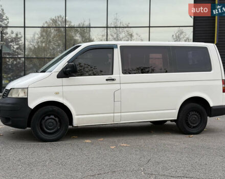 Белый Фольксваген Transporter, объемом двигателя 2.46 л и пробегом 330 тыс. км за 6500 $, фото 4 на Automoto.ua