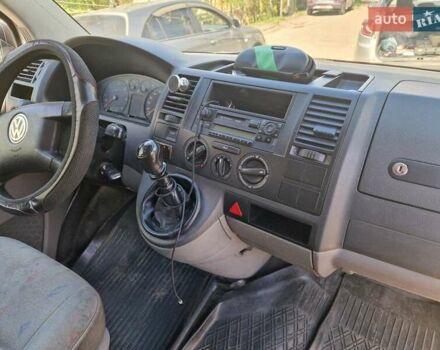 Білий Фольксваген Transporter, об'ємом двигуна 2.46 л та пробігом 374 тис. км за 7700 $, фото 6 на Automoto.ua
