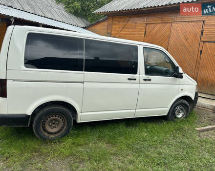 Белый Фольксваген Transporter, объемом двигателя 2.5 л и пробегом 350 тыс. км за 7500 $, фото 3 на Automoto.ua