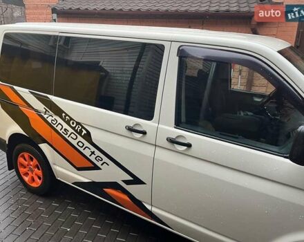 Білий Фольксваген Transporter, об'ємом двигуна 1.9 л та пробігом 250 тис. км за 10500 $, фото 1 на Automoto.ua