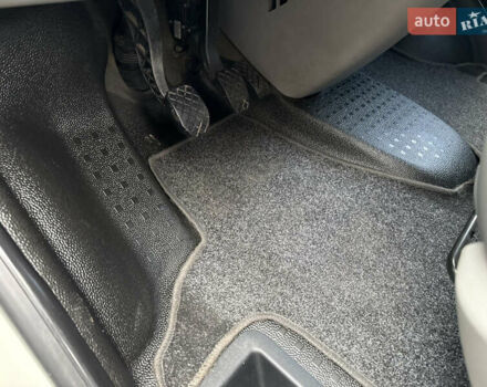 Белый Фольксваген Transporter, объемом двигателя 1.9 л и пробегом 300 тыс. км за 7700 $, фото 20 на Automoto.ua