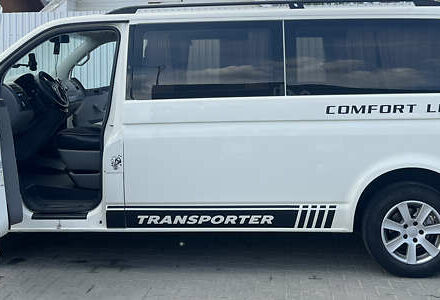Білий Фольксваген Transporter, об'ємом двигуна 1.9 л та пробігом 400 тис. км за 9000 $, фото 4 на Automoto.ua