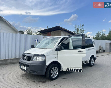 Білий Фольксваген Transporter, об'ємом двигуна 1.9 л та пробігом 400 тис. км за 9000 $, фото 3 на Automoto.ua