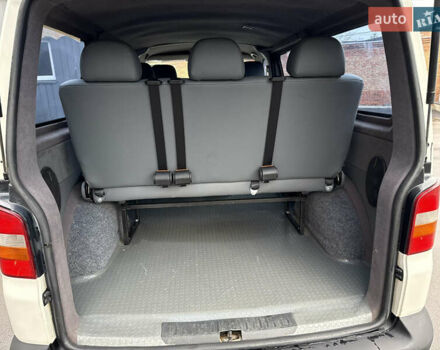 Белый Фольксваген Transporter, объемом двигателя 1.9 л и пробегом 300 тыс. км за 7700 $, фото 23 на Automoto.ua