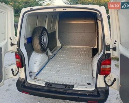 Белый Фольксваген Transporter, объемом двигателя 1.9 л и пробегом 400 тыс. км за 6700 $, фото 1 на Automoto.ua