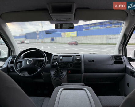 Белый Фольксваген Transporter, объемом двигателя 2.5 л и пробегом 270 тыс. км за 9800 $, фото 19 на Automoto.ua