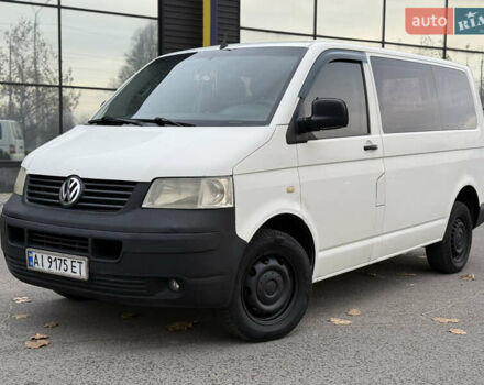 Белый Фольксваген Transporter, объемом двигателя 2.46 л и пробегом 330 тыс. км за 6500 $, фото 1 на Automoto.ua