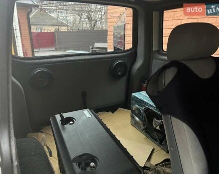 Білий Фольксваген Transporter, об'ємом двигуна 1.9 л та пробігом 250 тис. км за 10500 $, фото 13 на Automoto.ua