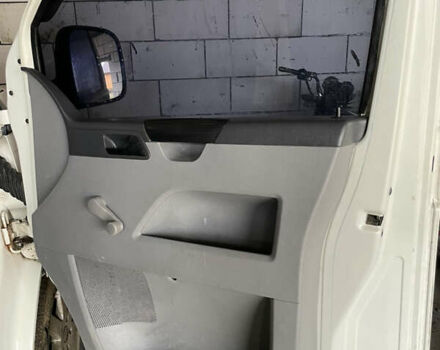 Білий Фольксваген Transporter, об'ємом двигуна 1.9 л та пробігом 272 тис. км за 7500 $, фото 25 на Automoto.ua