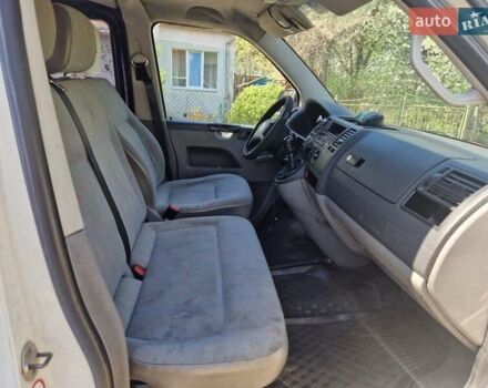 Білий Фольксваген Transporter, об'ємом двигуна 2.46 л та пробігом 374 тис. км за 7700 $, фото 7 на Automoto.ua