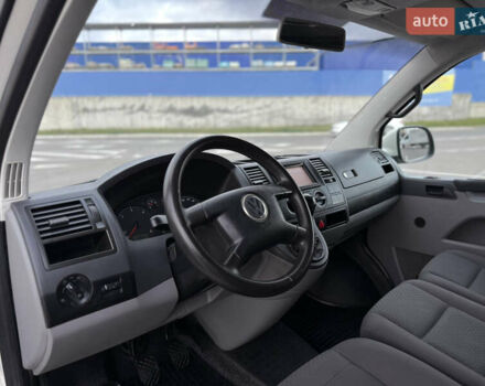 Белый Фольксваген Transporter, объемом двигателя 2.5 л и пробегом 270 тыс. км за 9800 $, фото 10 на Automoto.ua