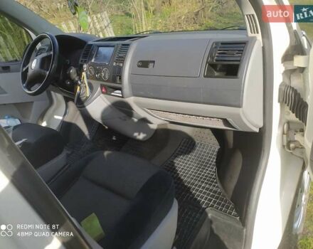 Білий Фольксваген Transporter, об'ємом двигуна 2.5 л та пробігом 290 тис. км за 9300 $, фото 9 на Automoto.ua