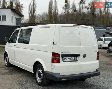 Белый Фольксваген Transporter, объемом двигателя 2.46 л и пробегом 250 тыс. км за 5999 $, фото 21 на Automoto.ua