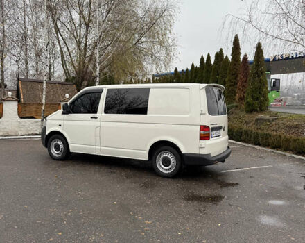 Белый Фольксваген Transporter, объемом двигателя 1.97 л и пробегом 470 тыс. км за 8000 $, фото 4 на Automoto.ua