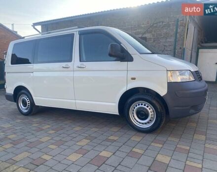 Белый Фольксваген Transporter, объемом двигателя 1.9 л и пробегом 350 тыс. км за 7400 $, фото 3 на Automoto.ua