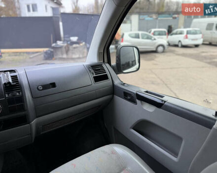 Белый Фольксваген Transporter, объемом двигателя 2.46 л и пробегом 250 тыс. км за 5999 $, фото 44 на Automoto.ua