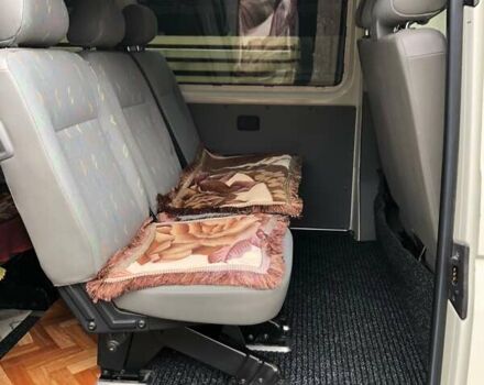 Белый Фольксваген Transporter, объемом двигателя 1.9 л и пробегом 380 тыс. км за 8000 $, фото 8 на Automoto.ua