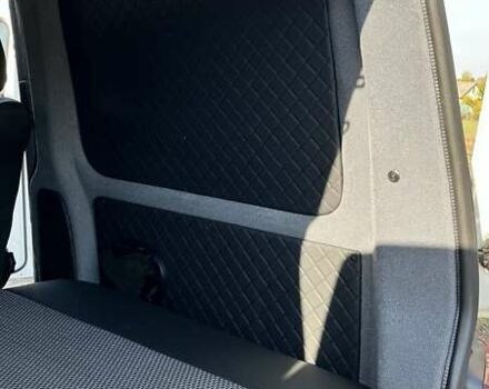 Білий Фольксваген Transporter, об'ємом двигуна 1.9 л та пробігом 180 тис. км за 12500 $, фото 12 на Automoto.ua