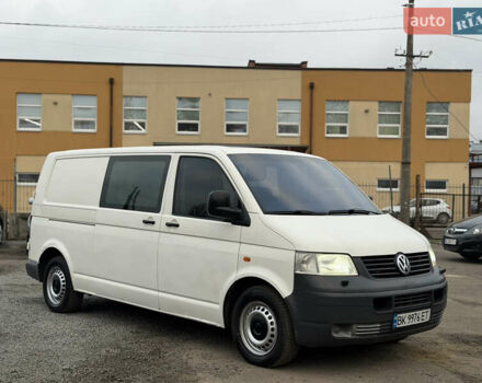 Белый Фольксваген Transporter, объемом двигателя 2.46 л и пробегом 250 тыс. км за 5999 $, фото 3 на Automoto.ua