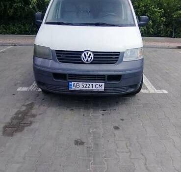 Білий Фольксваген Transporter, об'ємом двигуна 2.5 л та пробігом 400 тис. км за 8700 $, фото 8 на Automoto.ua