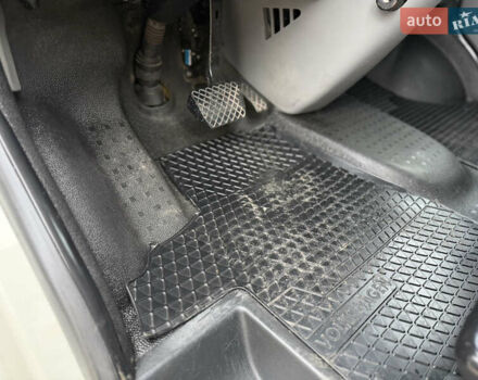 Белый Фольксваген Transporter, объемом двигателя 2.46 л и пробегом 350 тыс. км за 6400 $, фото 51 на Automoto.ua