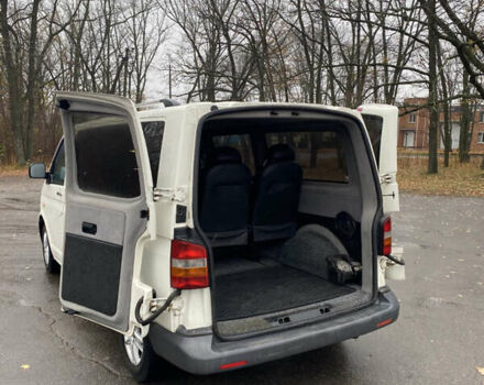 Білий Фольксваген Transporter, об'ємом двигуна 2.5 л та пробігом 355 тис. км за 8799 $, фото 2 на Automoto.ua